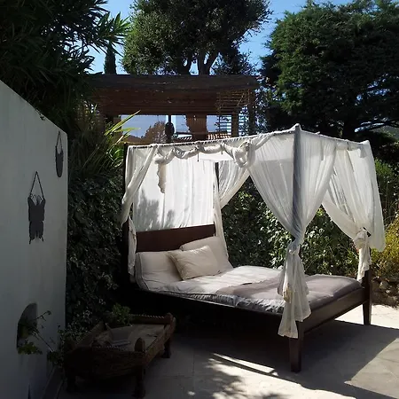 Mas Des Brugassieres Hotel *